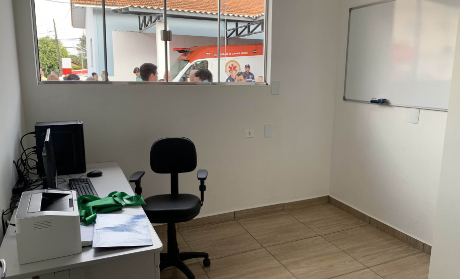 O Governo do Estado, por meio da Secretaria de Estado da Saúde (Sesa), inaugurou nesta segunda-feira (29), em Laranjeiras do Sul, na Região Centro-Oeste do Paraná, uma base do Serviço de Atendimento Móvel de Urgência (Samu)