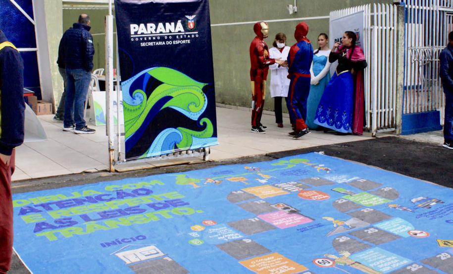 Paraná em Ação e Justiça no Bairro realizaram 2193 atendimentos em Paranaguá