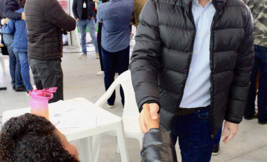 Paraná em Ação e Justiça no Bairro realizaram 2193 atendimentos em Paranaguá