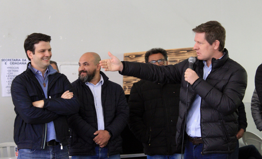 Paraná em Ação e Justiça no Bairro realizaram 2193 atendimentos em Paranaguá