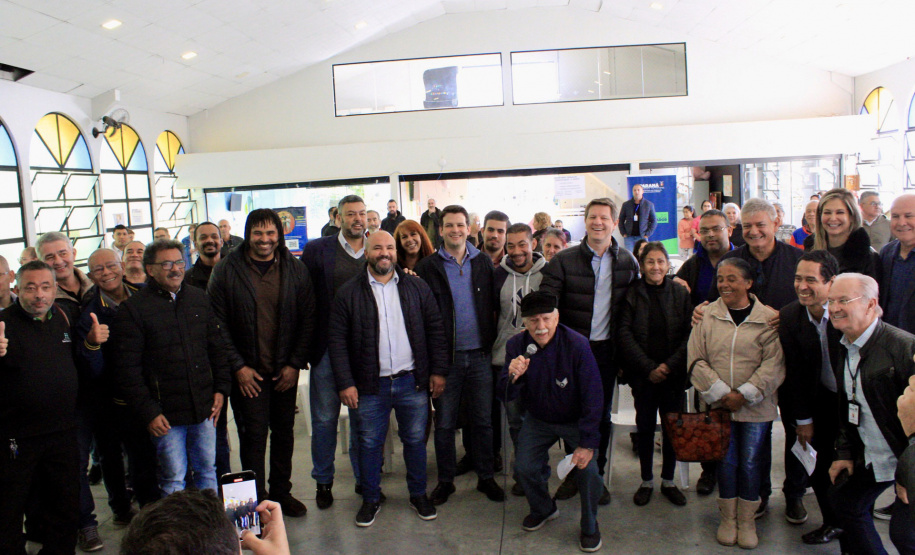 Paraná em Ação e Justiça no Bairro realizaram 2193 atendimentos em Paranaguá