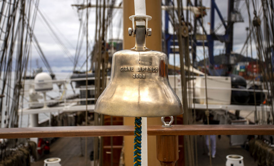 Marinha do Brasil e Portos do Paraná convidam para visitação ao veleiro Cisne Branco