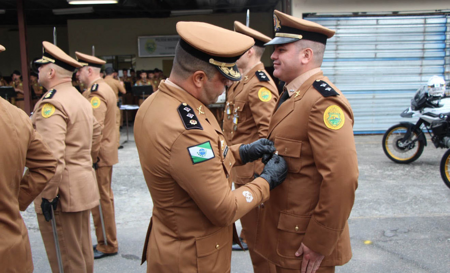 Polícia Militar homenageia autoridades civis e militares nos dois anos de CIROCAM
