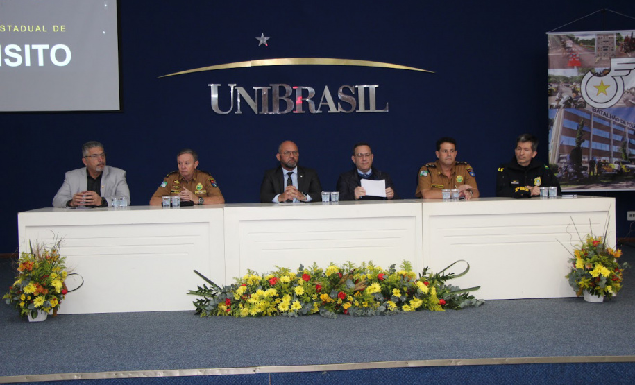 Maio Amarelo: seminário reúne forças de segurança para discutir melhorias nas ações de trânsito no Paraná*
