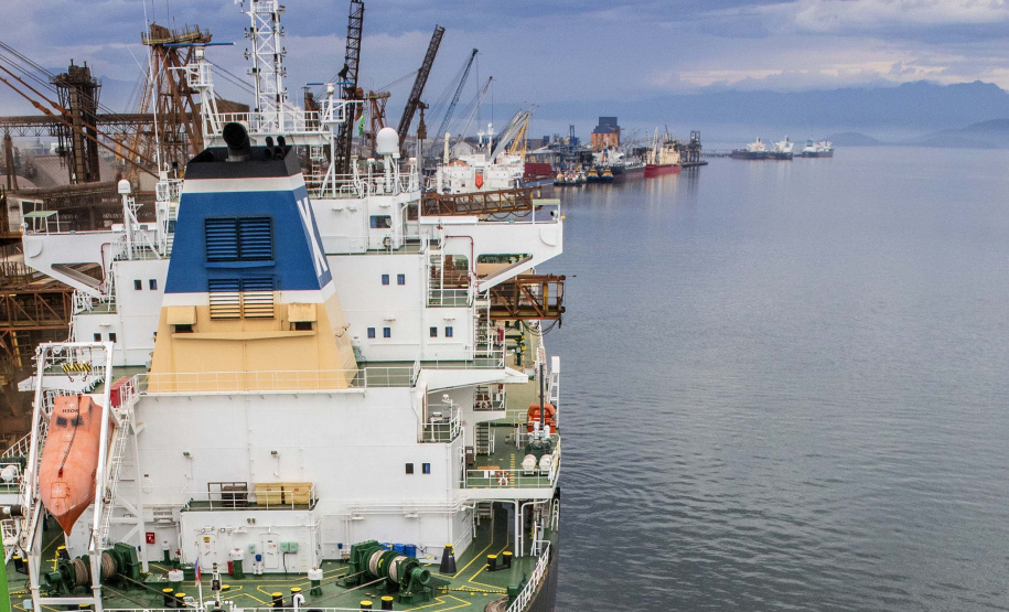 Porto de Paranaguá é o primeiro porto público do Brasil a receber certificação ambiental global