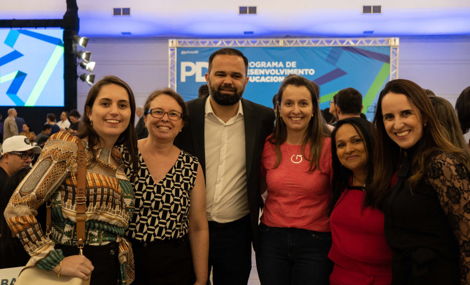 Aula inaugural em Foz do Iguaçu marca início do PDE para dois mil professores da rede estadual