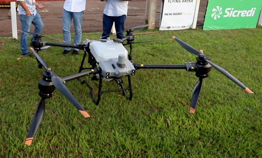 Acidentes com drones pulverizadores provocam desligamentos de energia no PR