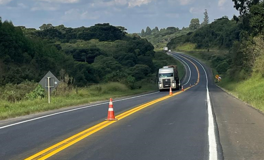 Ligação rodoviária entre Jaguariaíva e Piraí do Sul recebe melhorias no pavimento