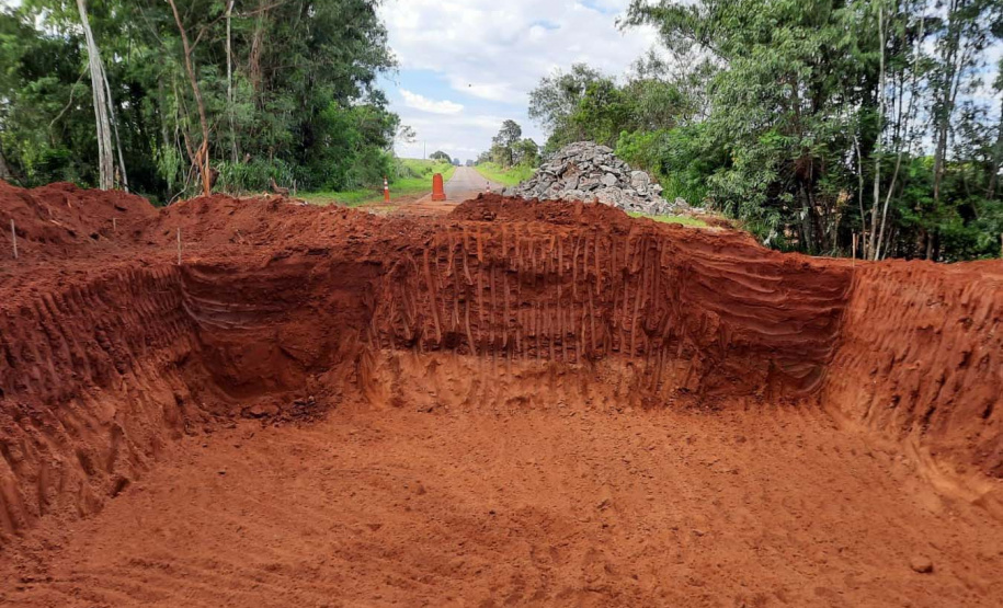 PR-492 em Tamborara Em menos de 30 dias, governo reabre rodovia estadual de Tamboara