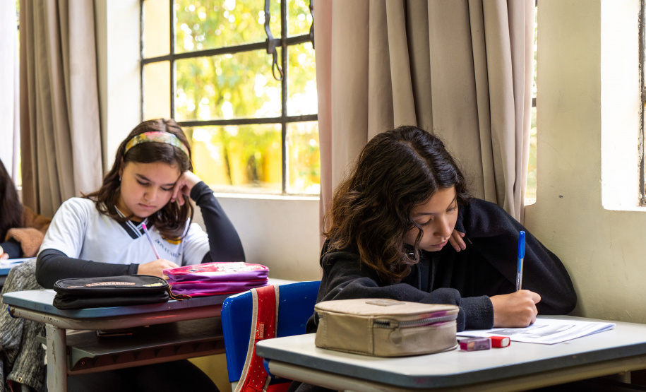 Alunos de Robótica se destacam na primeira Prova Paraná de 2023, com quase 70% de acertos no ensino médio