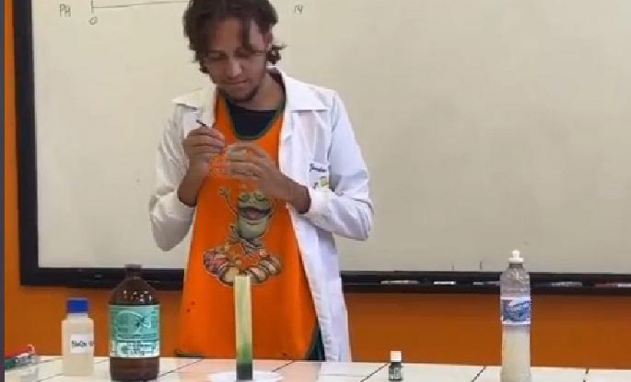 Bolsas de pesquisa e extensão são diferencial na vida da nova geração de pesquisadores do Paraná