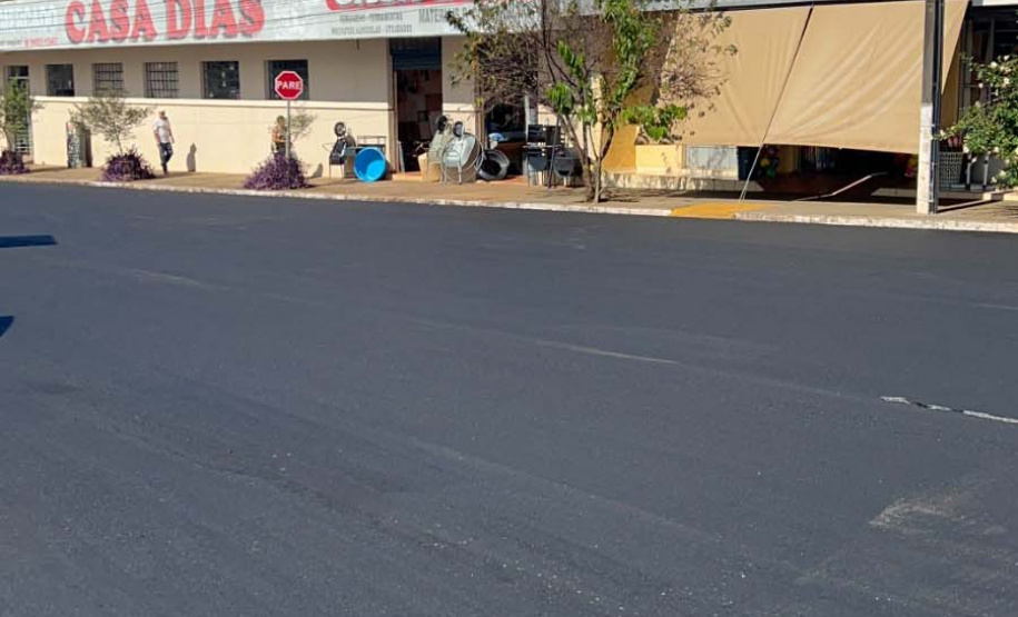 Em parceria com prefeitura, governo promove transformação urbana em Borrazópolis