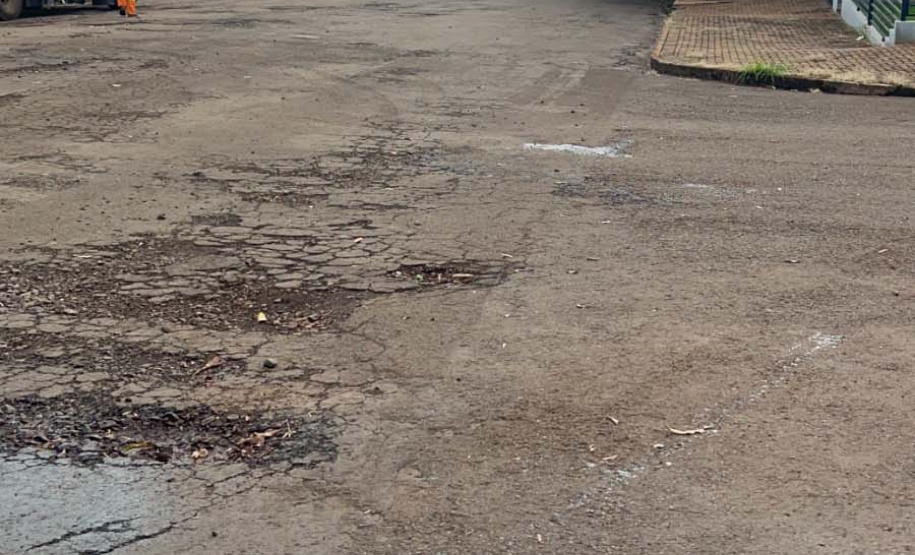 Em parceria com prefeitura, governo promove transformação urbana em Borrazópolis