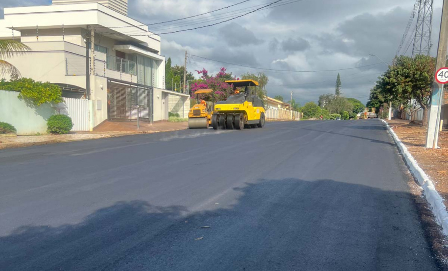 Em parceria com prefeitura, governo promove transformação urbana em Borrazópolis