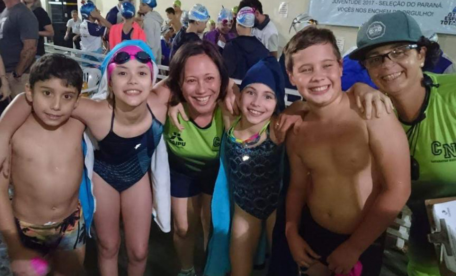 Dia das mães: a vida de quem concilia maternidade e esporte