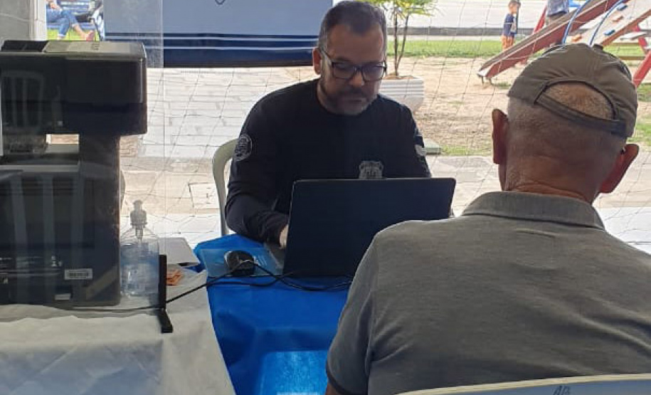 Paraná em Ação e Justiça no Bairro realizaram 2193 atendimentos em Paranaguá