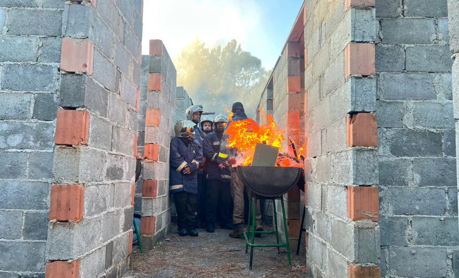 Polícia Penal do Paraná promove capacitação de combate a incêndio no ambiente prisional