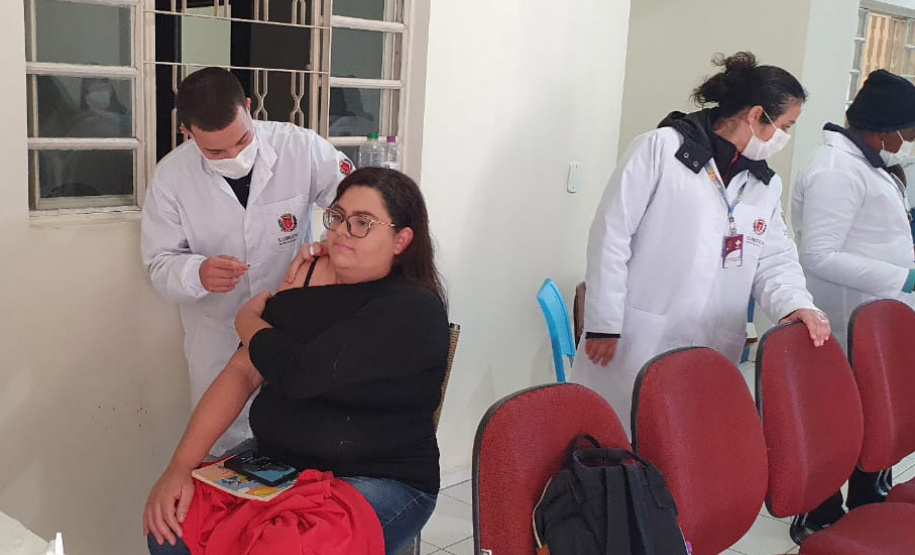 Paraná em Ação e Justiça no Bairro realizaram 2193 atendimentos em Paranaguá