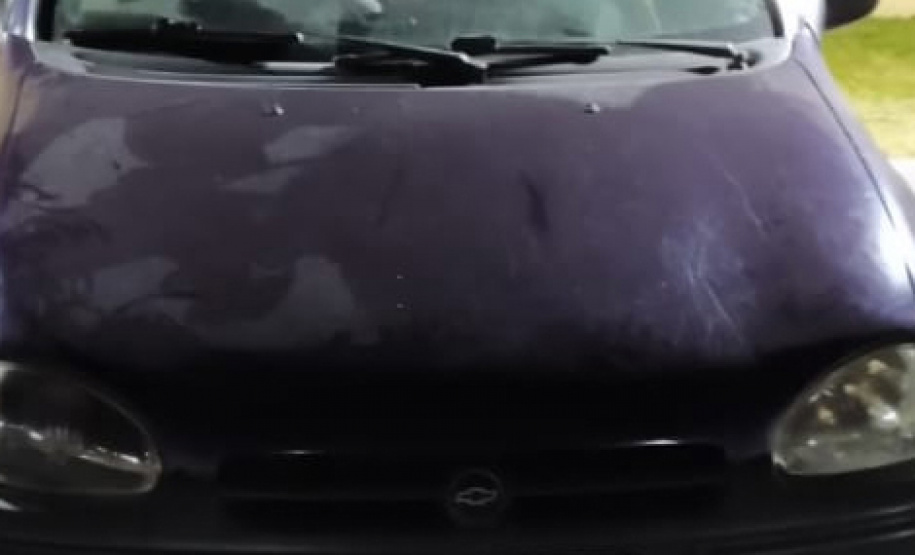 Polícia Militar prende quatro em oficina utilizada para adulterar veículos na Região Metropolitana