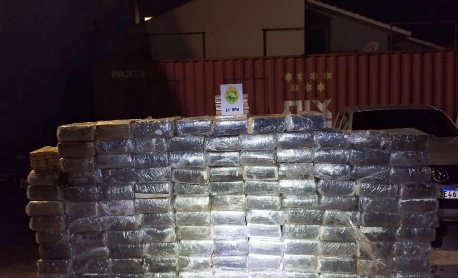 Polícia Militar apreende mais de duas toneladas de maconha em Medianeira