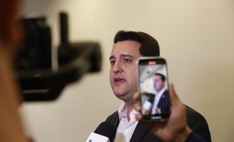 O governador Carlos Massa Ratinho Junior participou de um seminário sobre combate ao trabalho infantil nesta quarta-feira (31), em Foz do Iguaçu.