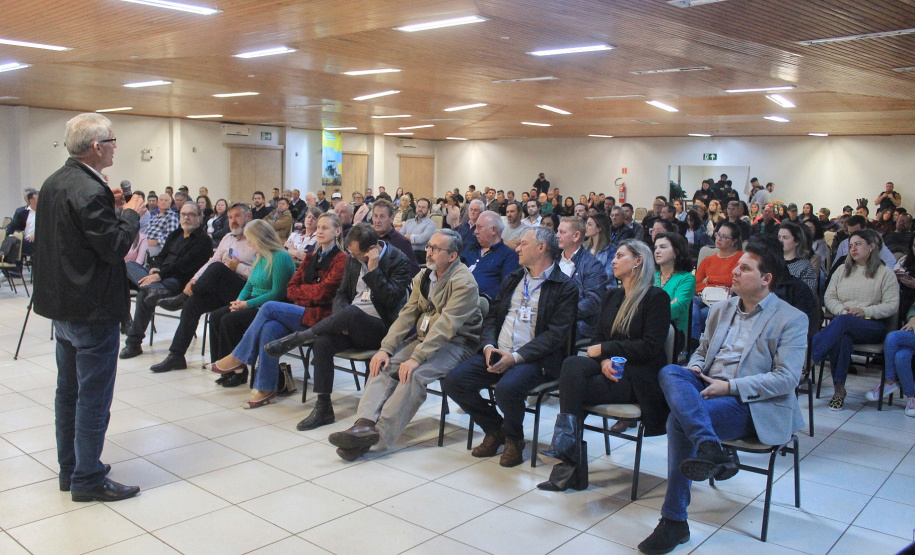 Em eventos no Sudoeste e Norte, governo estadual reafirma compromisso com a agricultura familiar