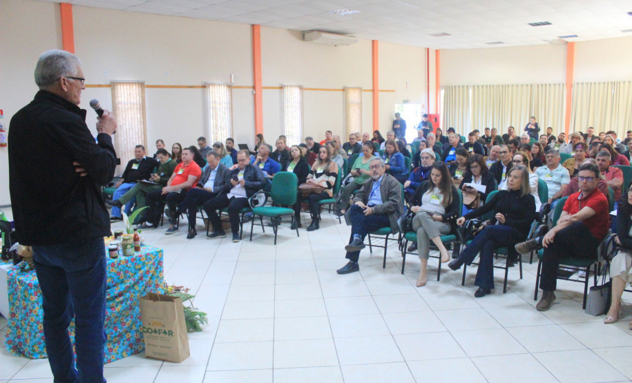 Em eventos no Sudoeste e Norte, governo estadual reafirma compromisso com a agricultura familiar