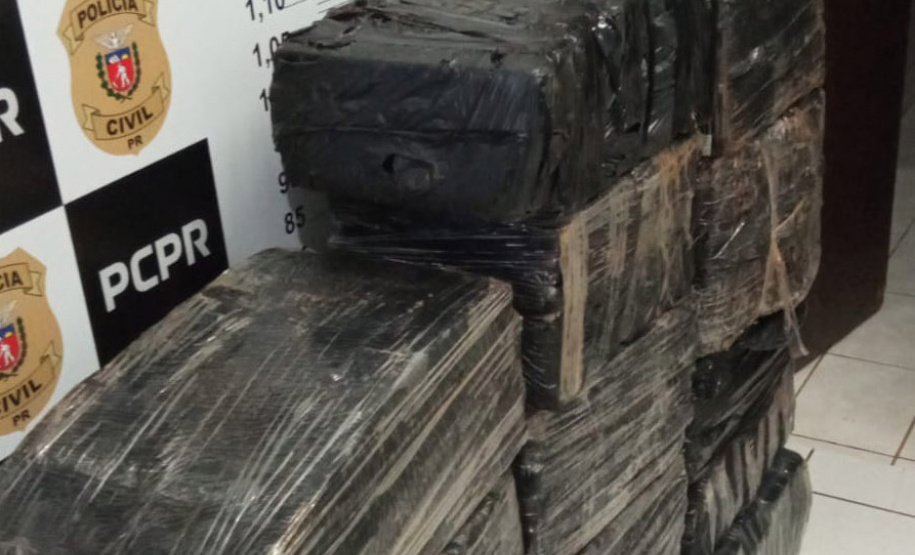 Polícia Militar e PRF prendem quatro pessoas por tráfico de drogas em Cornélio Procópio
