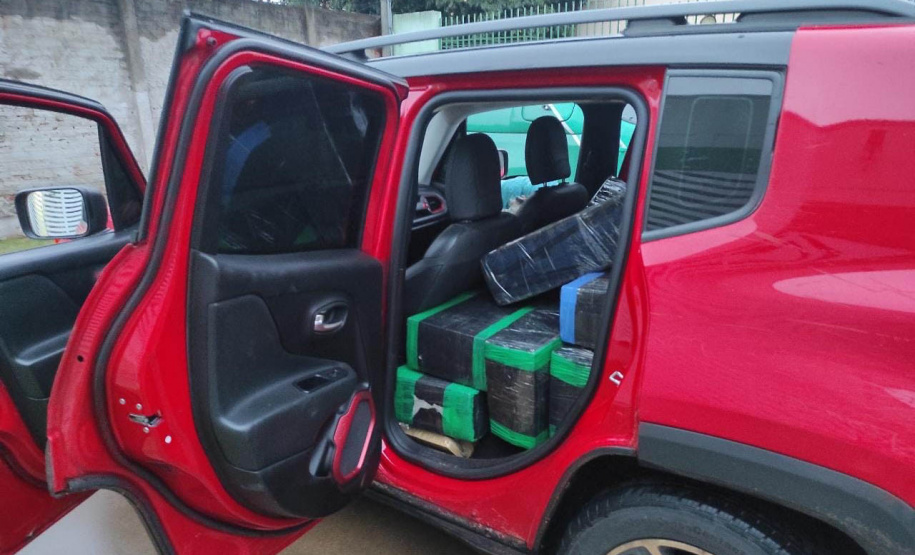 *Polícia Militar apreende mais de meia tonelada de drogas em Umuarama