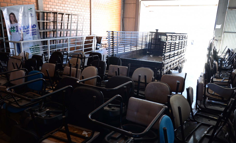 Instituições assistenciais recebem doações de bens inservíveis do Detran-PR