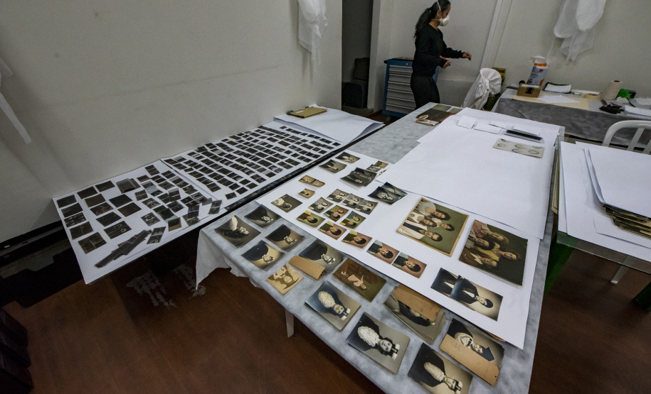 Museu da Imagem e do Som do Paraná resgata e cataloga acervo do extinto estúdio Foto Brasil