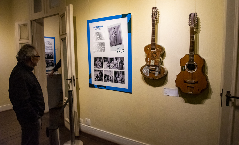 “Choro aqui em todos os lugares – algumas histórias” é prorrogada no MIS-PR