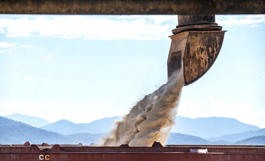 Portos do Paraná registra maior movimentação mensal da história em maio