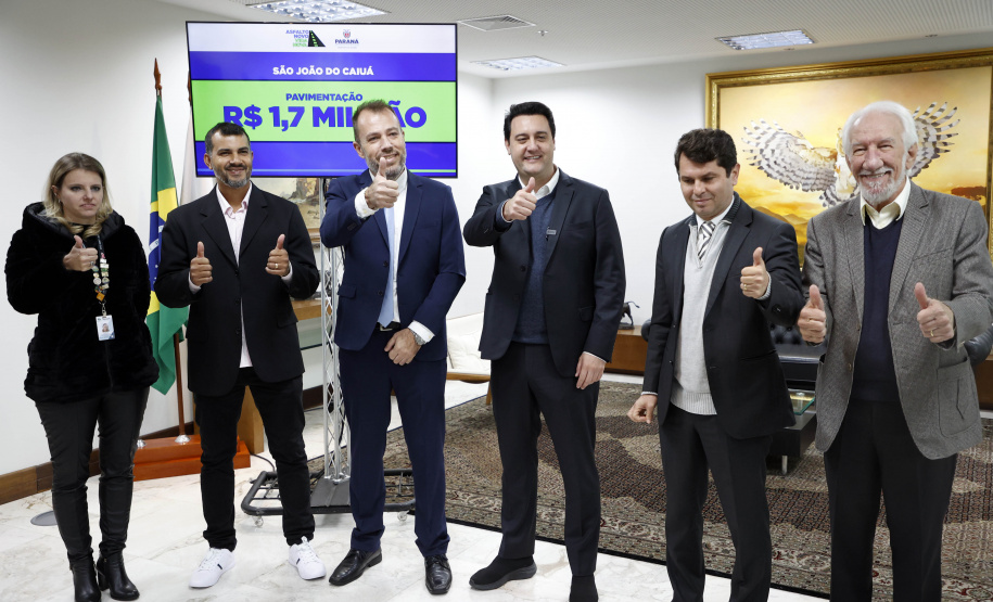 aSFALTO NOVO VIDA NOVA