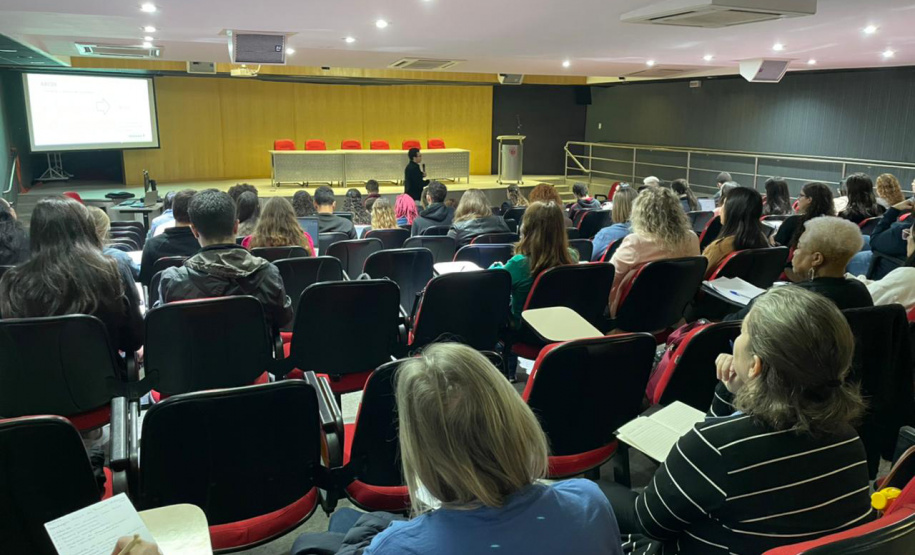 Saúde realiza seminário de toxicologia para técnicos e estudantes universitários