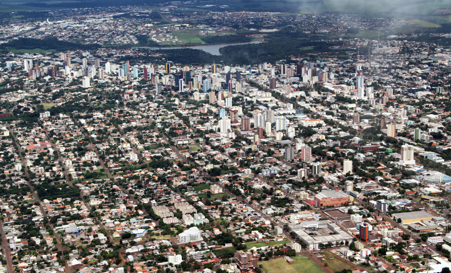 Governo do Paraná repassou R$ 1,14 bilhão aos 399 municípios em maio