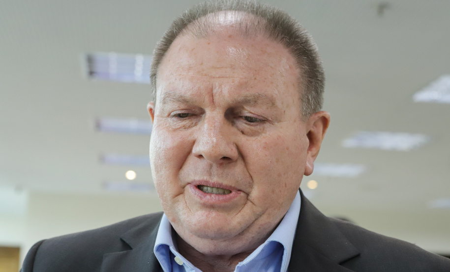 Governador Carlos Massa Ratinho Junior em reunião com a cooperativa Agrária.