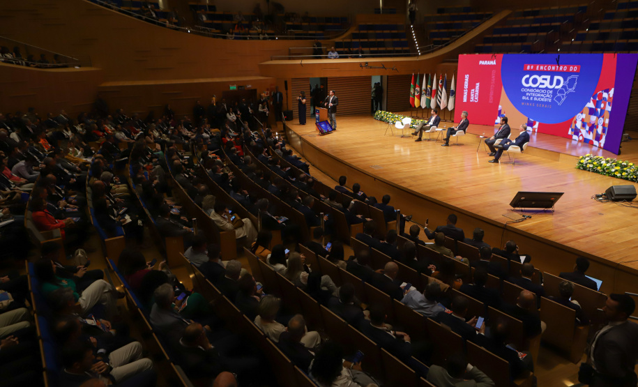 Governador participa do 8º Cosud em Minas Gerais