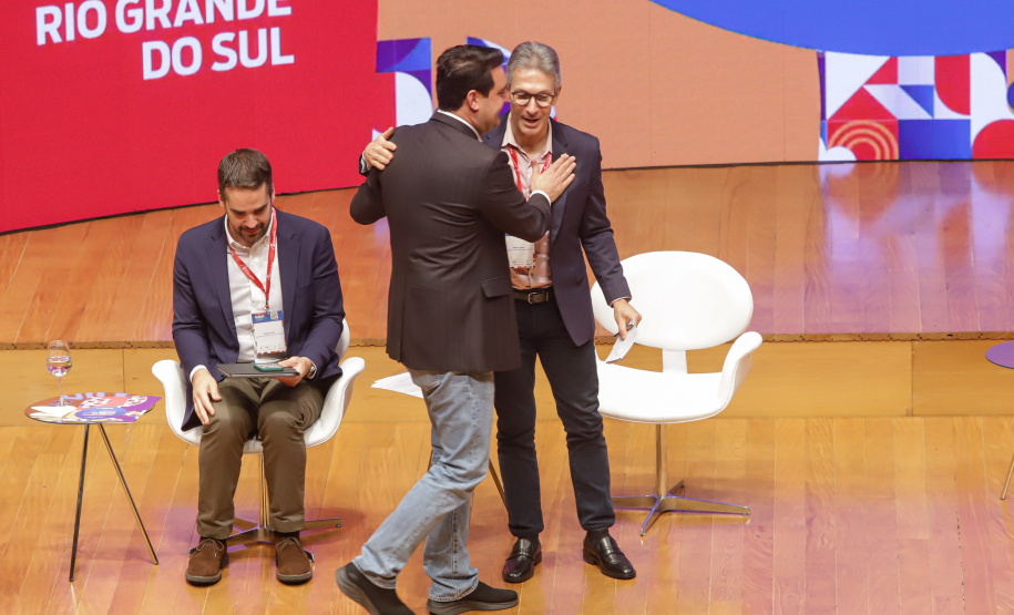 Governador participa do 8º Cosud em Minas Gerais