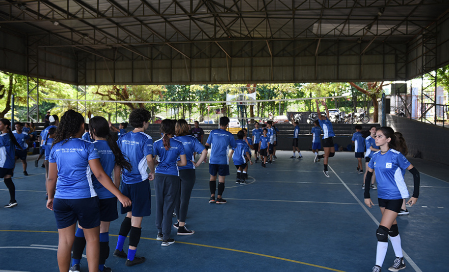 Projeto da UENP propicia prática esportiva a mais de 500 crianças e adolescentes