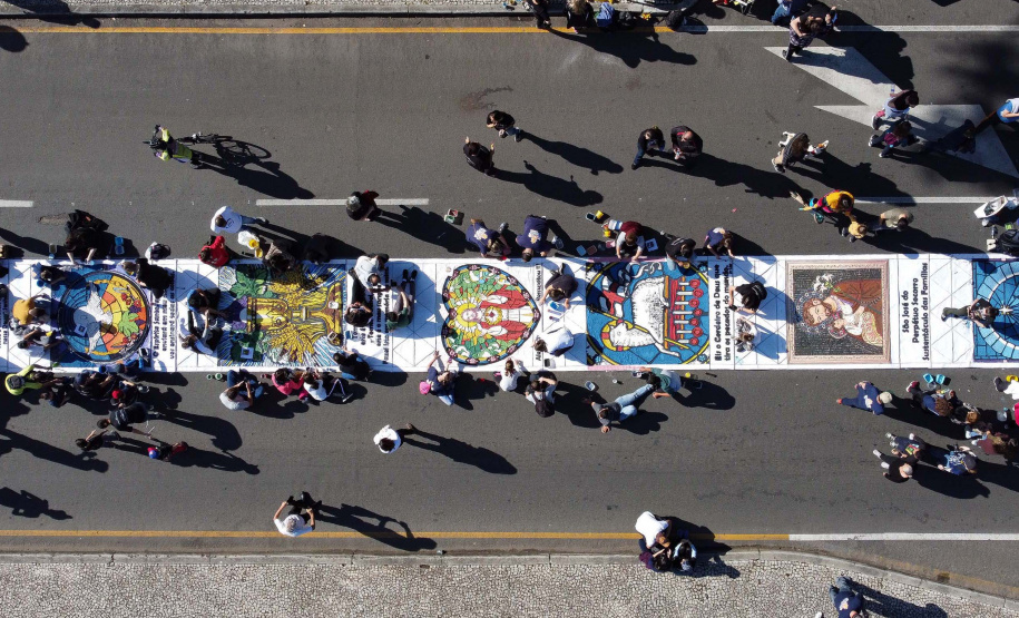 Maior Corpus Christi da história de Curitiba recebe reconhecimento do Vaticano; veja a programação