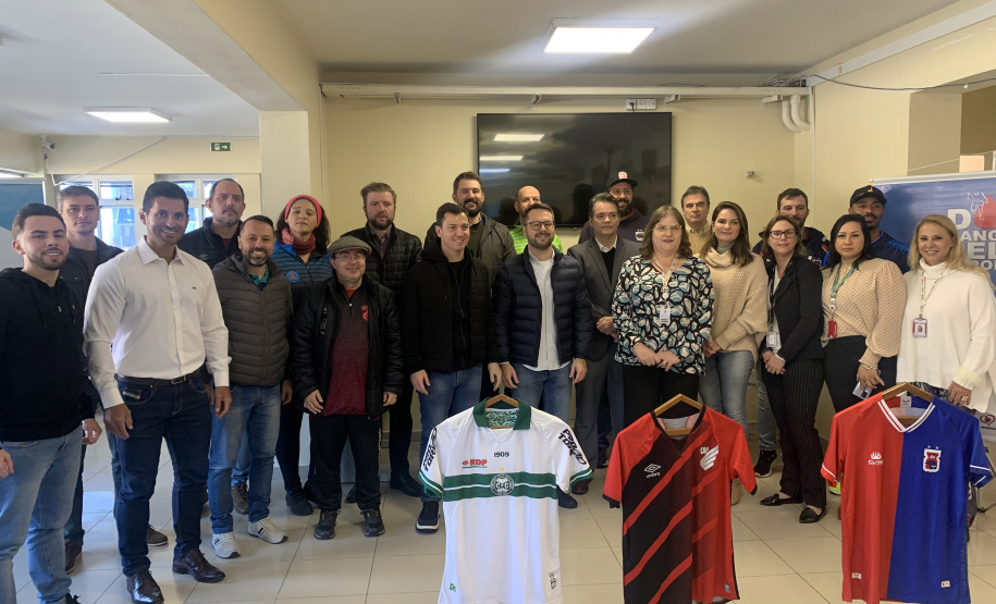 Campanha do Hemepar sensibiliza atletas e incentiva população na doação de sangue