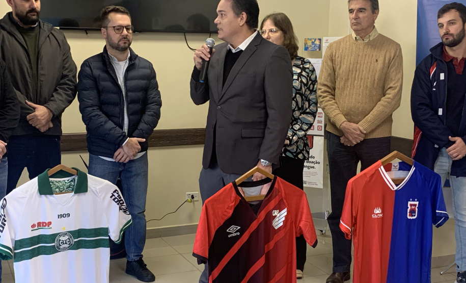 Campanha do Hemepar sensibiliza atletas e incentiva população na doação de sangue