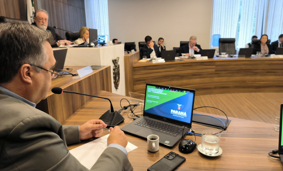 Saúde presta contas ao Legislativo com destaque para metas anuais cumpridas já no primeiro quadrimestre