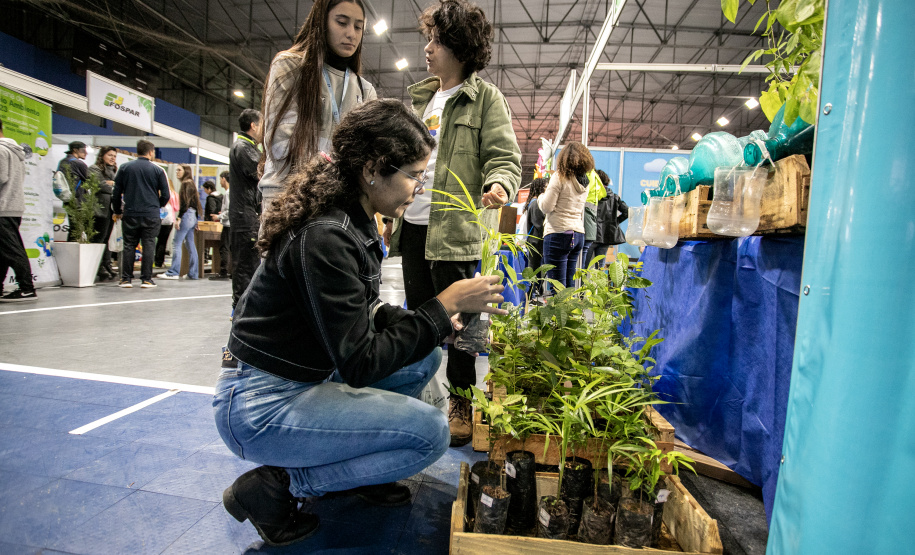 Portos do Paraná participa da 16ª Semana do Meio Ambiente de Paranaguá