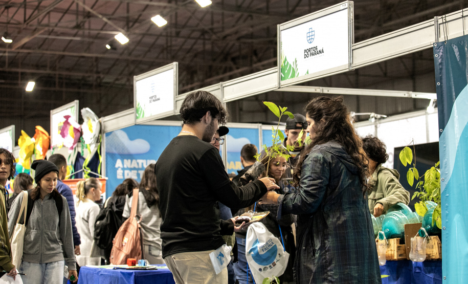 Portos do Paraná participa da 16ª Semana do Meio Ambiente de Paranaguá