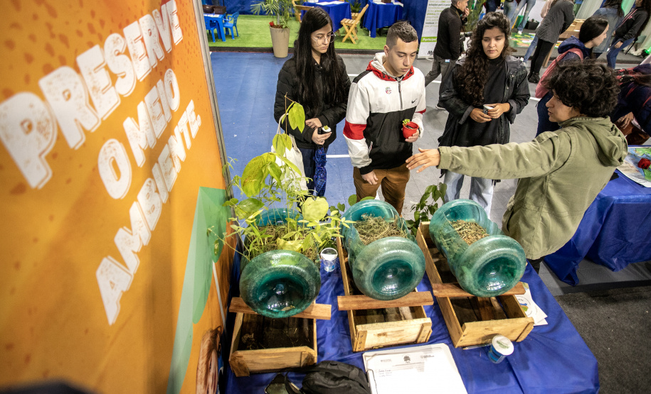 Portos do Paraná participa da 16ª Semana do Meio Ambiente de Paranaguá