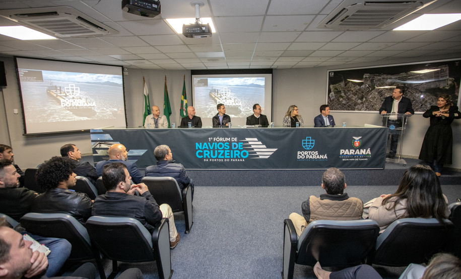 1º Fórum de Navios de Cruzeiro da Portos do Paraná.