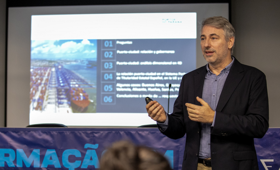 Capacitação internacional forma 40 profissionais da Portos do Paraná