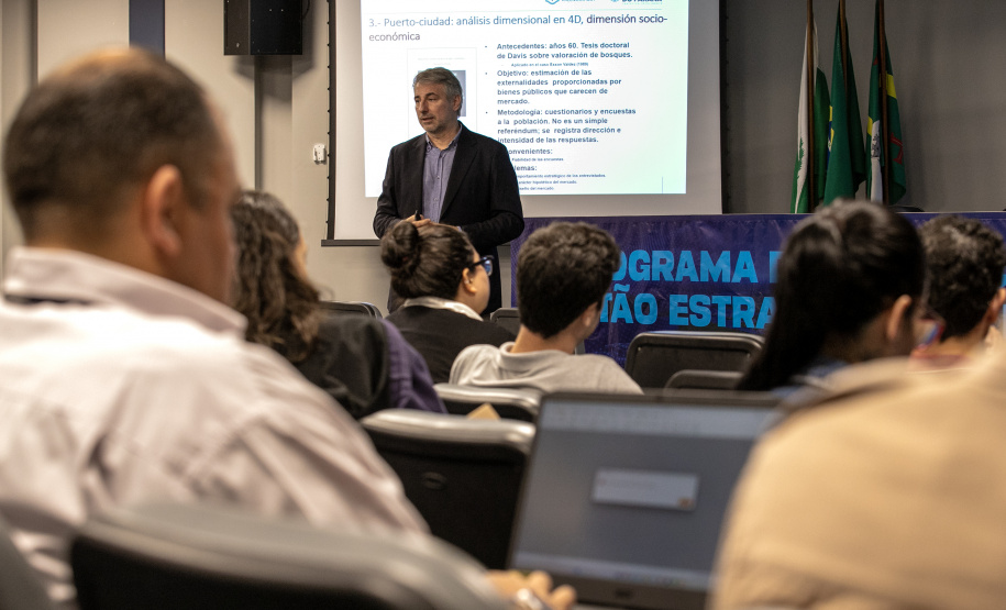 Capacitação internacional forma 40 profissionais da Portos do Paraná